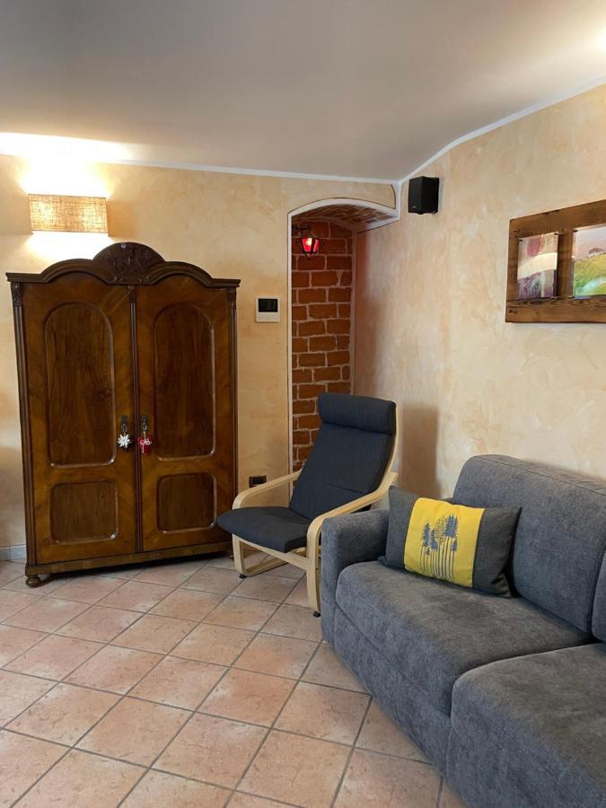 Apartmán Nel Vecchio Borgo Verrès Exteriér fotografie